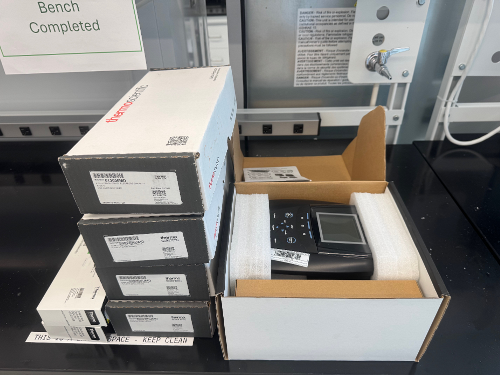 Image of Unused Thermo Orion Star A212 Benchtop Conductivity Meter